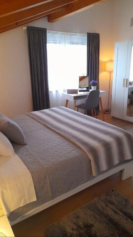 Apartman Diana,Free Parking Pula Ngoại thất bức ảnh