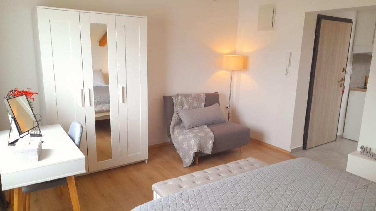 Apartman Diana,Free Parking Pula Ngoại thất bức ảnh